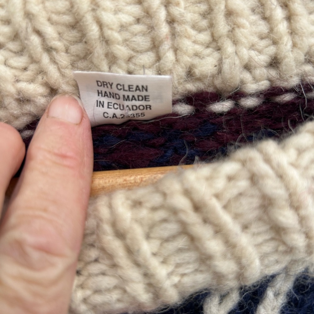 Vintage Caravan Hand Knit Sweater - Cream, Blue, Maroon - made in Equador - XL - Picture 6 of 6